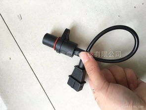 潍柴天然气发动机欧曼车型曲轴/相位传感器（零件号13034188）详解 功能、位置与识别指南